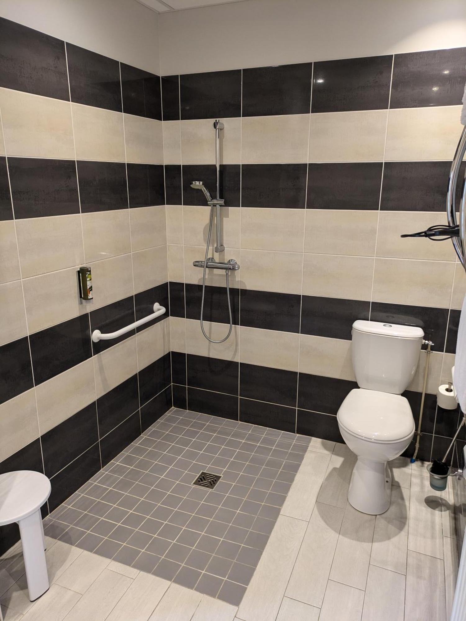 Logis Hotel Le Saint Florent مو بري شانبورْ المظهر الخارجي الصورة