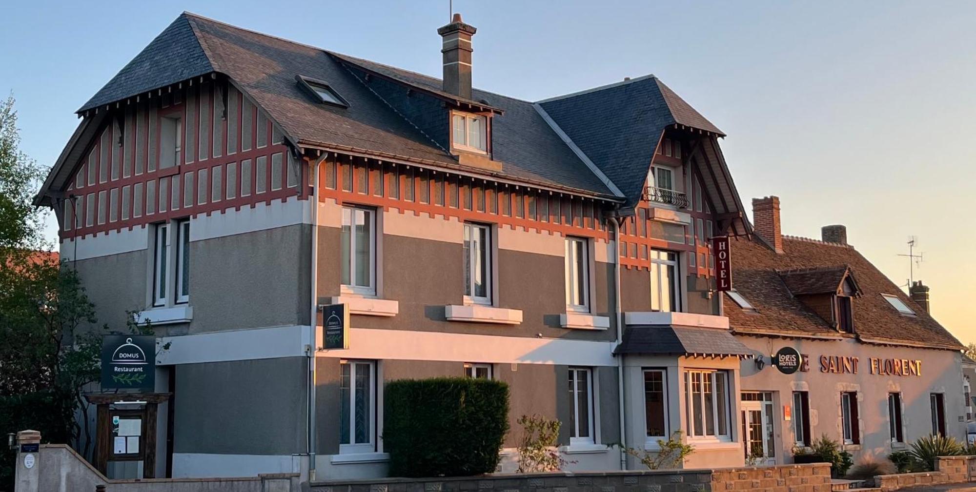 Logis Hotel Le Saint Florent مو بري شانبورْ المظهر الخارجي الصورة